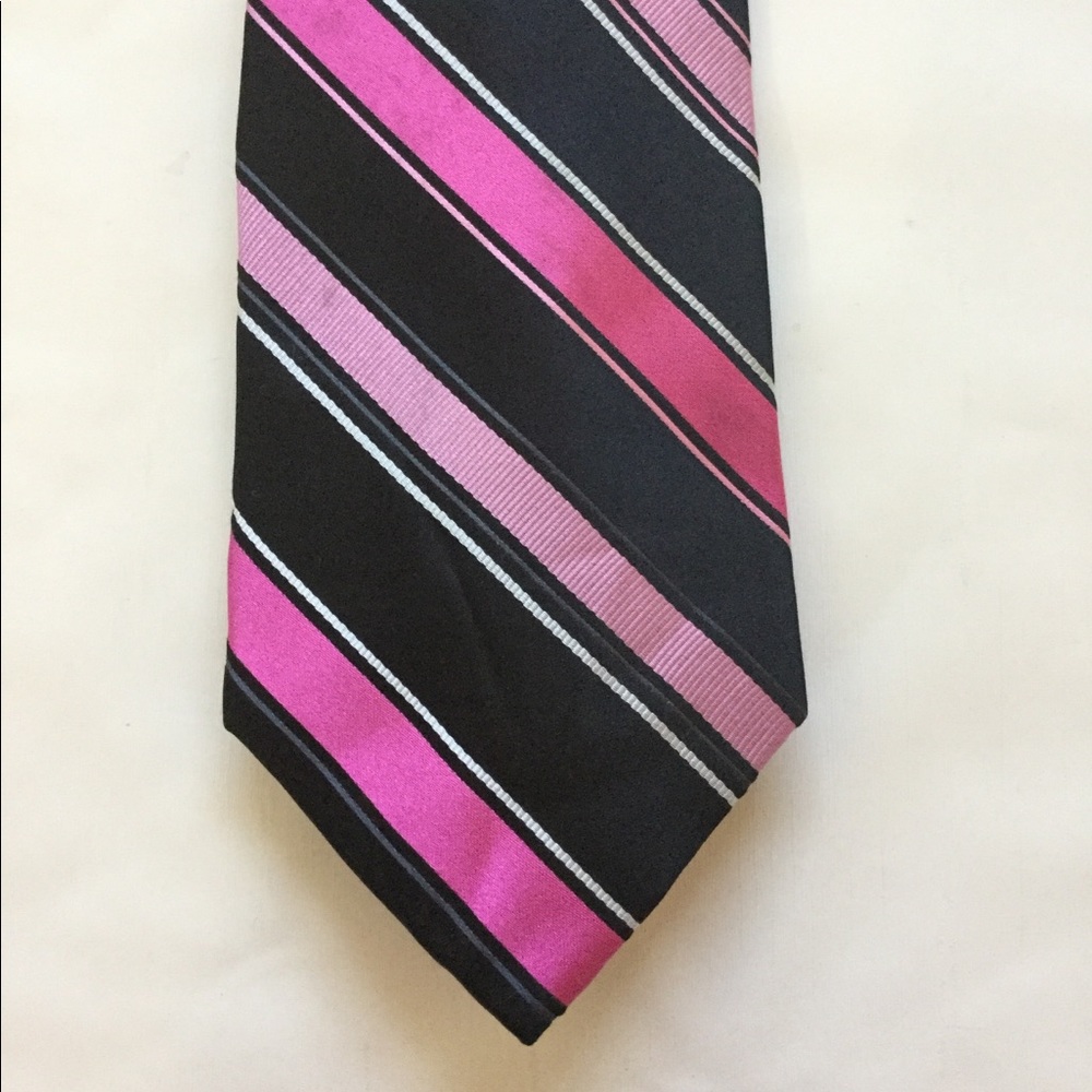 Real Men Wear Pink by Diane Katzman💝